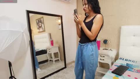 Snapshot of miladiosa chatting on January 2026 11:47:01 AM miladiosa online show from January 2026 11:47:01 AM