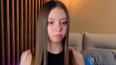 Snapshot of milaice chatting on May 2026 03:39:02 PM Mila online show from May 2026 03:39:02 PM