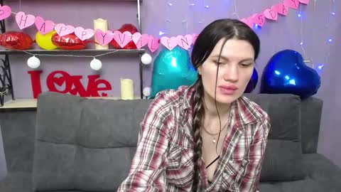 Milaloona online show from February 2025 06:05:01 PM