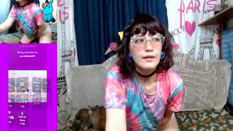 Snapshot of milalunala chatting on September 2025 11:39:02 PM Mila-Lunala online show from September 2025 11:39:02 PM