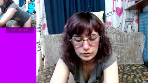 Snapshot of milalunala chatting on September 2025 07:59:01 PM Mila-Lunala online show from September 2025 07:59:01 PM