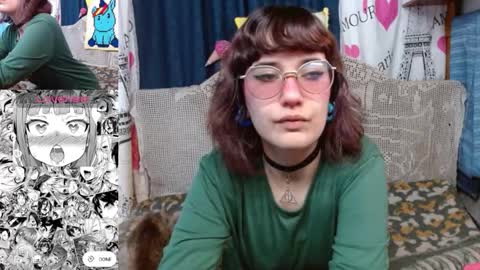 Snapshot of milalunala chatting on September 2025 07:08:01 PM Mila-Lunala online show from September 2025 07:08:01 PM