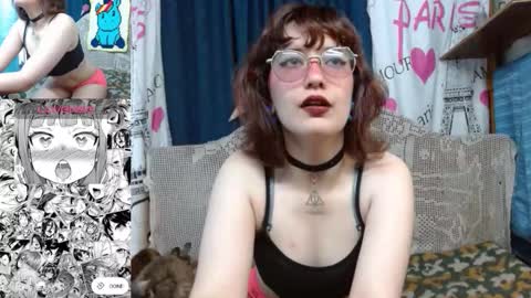 Snapshot of milalunala chatting on October 2025 07:12:02 PM Mila-Lunala online show from October 2025 07:12:02 PM
