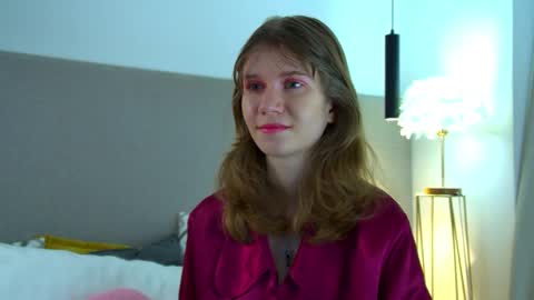 Snapshot of milamaelis chatting on February 2026 06:36:02 AM Mila online show from February 2026 06:36:02 AM