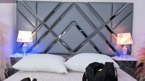 milan_lewiss online show from January 2026 11:47:01 AM