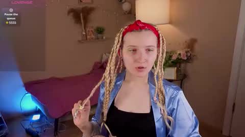 Milana online show from December 2025 09:56:02 PM