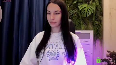 Milana online show from June 2026 03:14:01 PM
