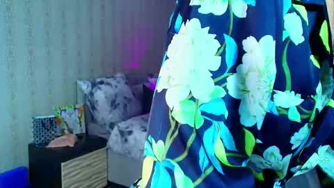 Milana online show from April 2026 09:01:02 AM