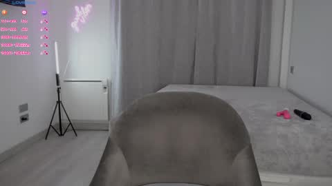 Milana online show from April 2026 07:50:02 PM