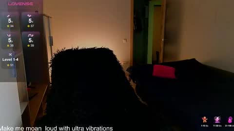 Lana online show from March 2025 09:26:01 PM