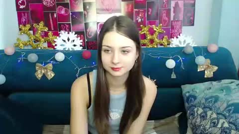 Snapshot of milanaroz chatting on December 2024 09:28:02 AM milanaroz online show from December 2024 09:28:02 AM