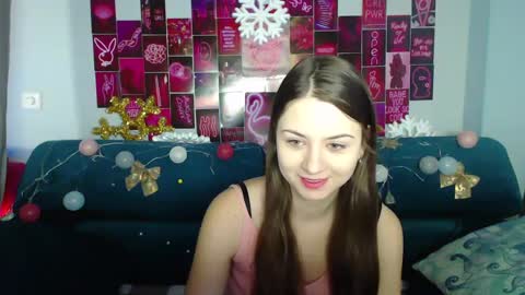 Snapshot of milanaroz chatting on January 2025 05:35:02 AM milanaroz online show from January 2025 05:35:02 AM