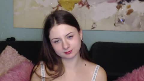 Snapshot of milanaroz chatting on February 2025 05:17:02 PM milanaroz online show from February 2025 05:17:02 PM