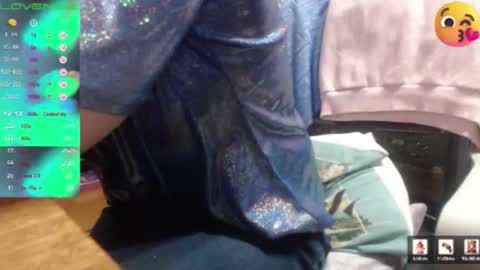 Luna-- link in bio online show from January 2026 01:38:01 PM