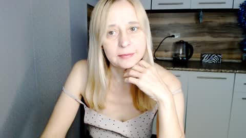 Snapshot of milanav chatting on January 2025 05:27:01 AM Milena online show from January 2025 05:27:01 AM