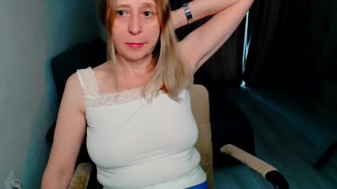 Snapshot of milanav chatting on June 2026 09:15:01 AM Milena online show from June 2026 09:15:01 AM