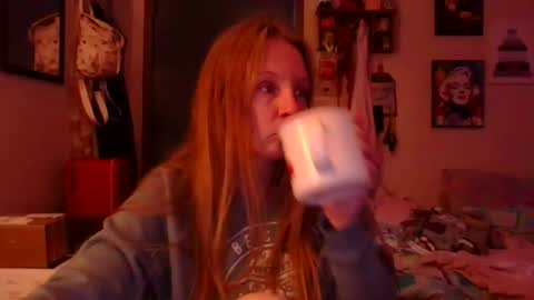 Mila online show from April 2026 03:28:01 PM