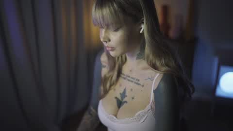 Snapshot of mileeena chatting on June 2026 05:08:01 PM M Telegram mamagotachannel online show from June 2026 05:08:01 PM