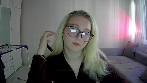 Milena new nonude shy blonde natural online show from April 2026 01:14:02 PM