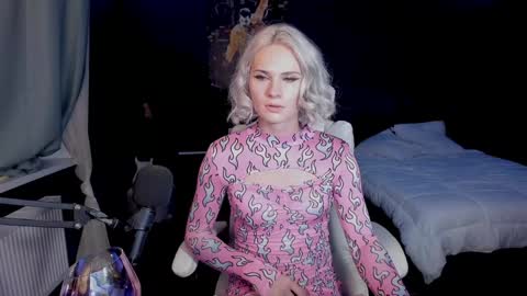 Milena online show from December 2024 01:25:01 AM