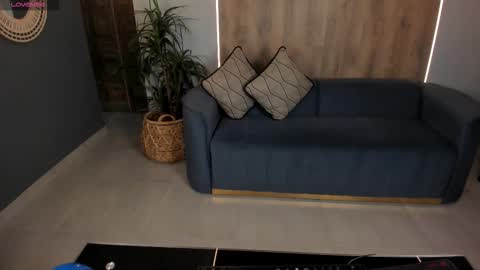 Miley Cruz  IG miley model23 online show from September 2025 11:16:01 PM