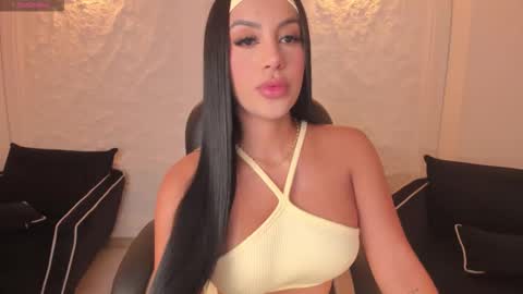 Miley Cruz  IG miley model23 online show from March 2026 07:09:01 PM