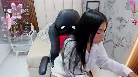 MILEY online show from November 2025 07:25:02 PM