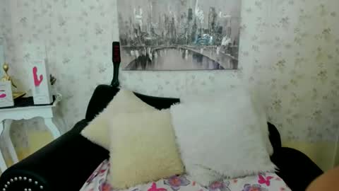 Antonella online show from February 2026 12:36:01 PM