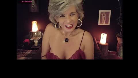 Snapshot of milf_ette chatting on May 2026 01:47:02 AM Fabiola online show from May 2026 01:47:02 AM