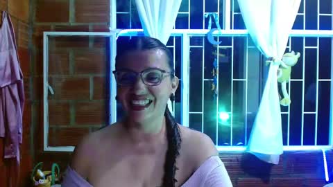 Ana online show from October 2025 04:35:02 AM