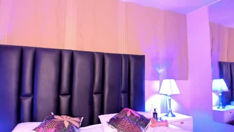 Snapshot of milf_meli chatting on April 2026 11:08:02 AM milf_meli online show from April 2026 11:08:02 AM