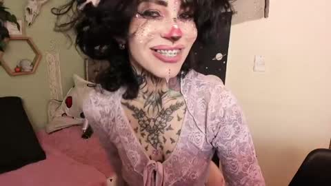 Snapshot of milf_onlyseduction chatting on April 2026 01:37:02 PM Isabella online show from April 2026 01:37:02 PM