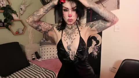 Snapshot of milf_onlyseduction chatting on May 2026 01:06:01 PM Isabella online show from May 2026 01:06:01 PM