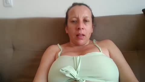 milfevha online show from January 2026 07:37:02 PM