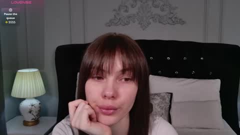 Mili Jay online show from May 2026 06:16:02 PM