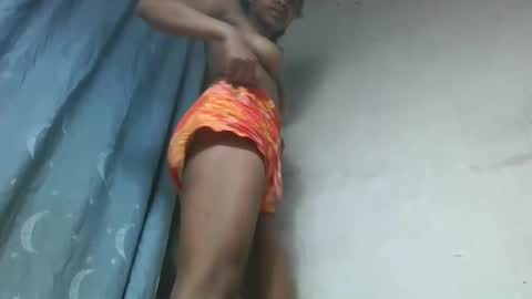 Snapshot of milinasy chatting on March 2026 11:01:02 AM milinasy online show from March 2026 11:01:02 AM