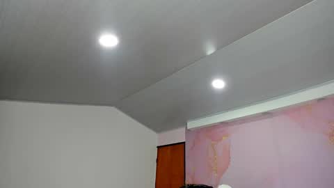 S O F I A online show from November 2025 11:07:02 PM