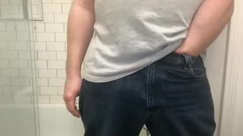 Snapshot of milkitdaddy chatting on January 2025 07:07:02 PM milkitdaddy online show from January 2025 07:07:02 PM