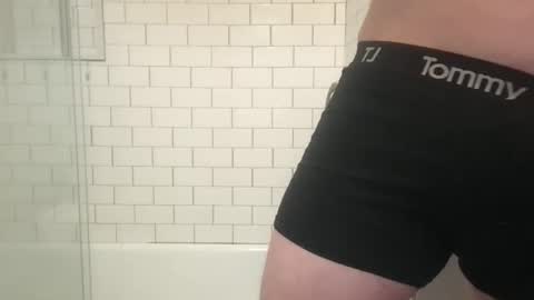 Snapshot of milkitdaddy chatting on January 2025 02:19:01 PM milkitdaddy online show from January 2025 02:19:01 PM