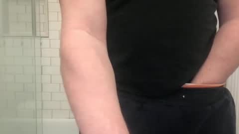 Snapshot of milkitdaddy chatting on January 2025 05:09:01 AM milkitdaddy online show from January 2025 05:09:01 AM