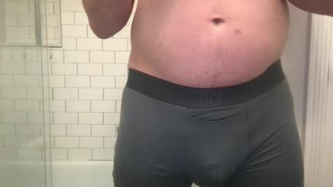 Snapshot of milkitdaddy chatting on February 2025 01:22:01 AM milkitdaddy online show from February 2025 01:22:01 AM