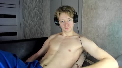 Isaac online show from February 2025 05:21:01 AM