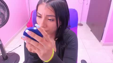 Snapshot of milky__boobs69 chatting on December 2024 12:50:02 PM vale online show from December 2024 12:50:02 PM