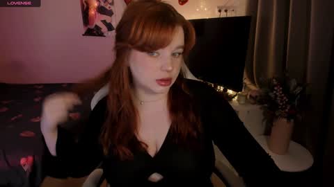 Lisa online show from December 2024 09:53:02 AM