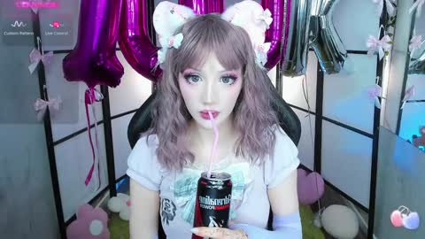 Snapshot of milkycute chatting on January 2025 09:58:01 PM milky cute online show from January 2025 09:58:01 PM