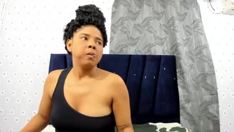 milkylove_19_ online show from April 2026 12:20:01 PM