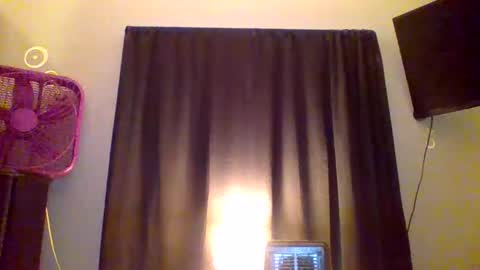 Pretty wet brown online show from December 2024 07:11:02 PM