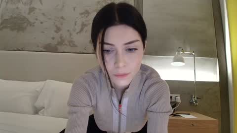 Snapshot of milla_bella chatting on February 2026 08:46:02 PM milla bella online show from February 2026 08:46:02 PM