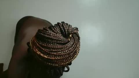 nova online show from October 2025 01:28:01 PM