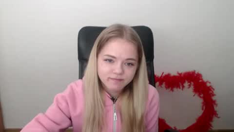 Snapshot of millaloveli chatting on February 2026 08:43:01 AM millaloveli online show from February 2026 08:43:01 AM